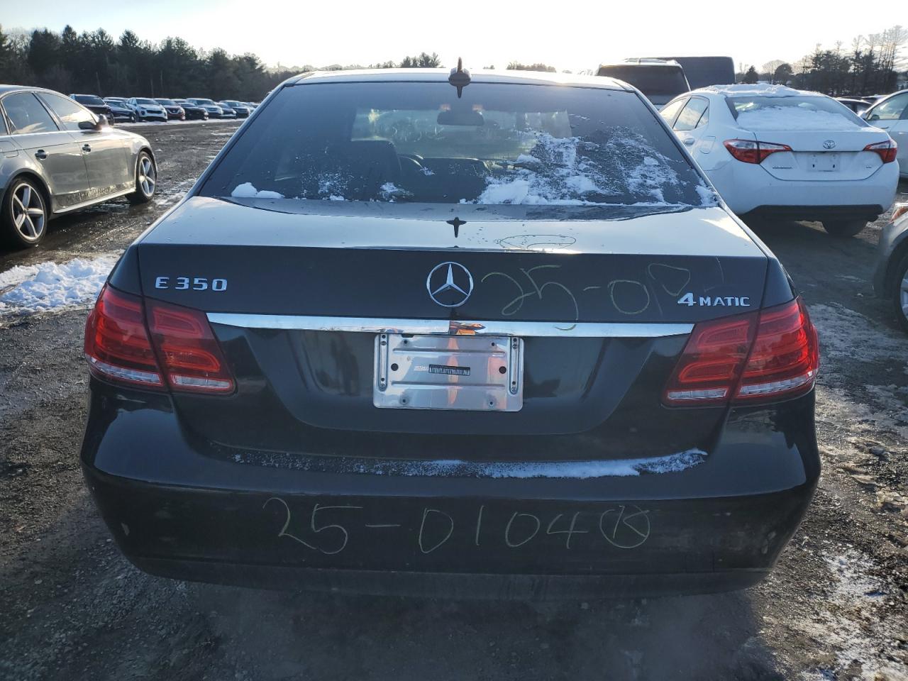 2014 Mercedes-Benz E-klasse VIN WDDHF8JB8EA819734 Copart auction photo, side / undercarriage damage thumbnail 6