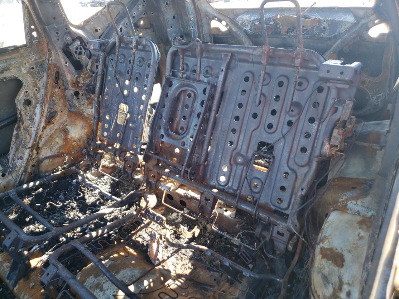 2019 Honda CR-V VIN 5J6RW1H52KA001542 Copart auction photo, burn damage thumbnail 10