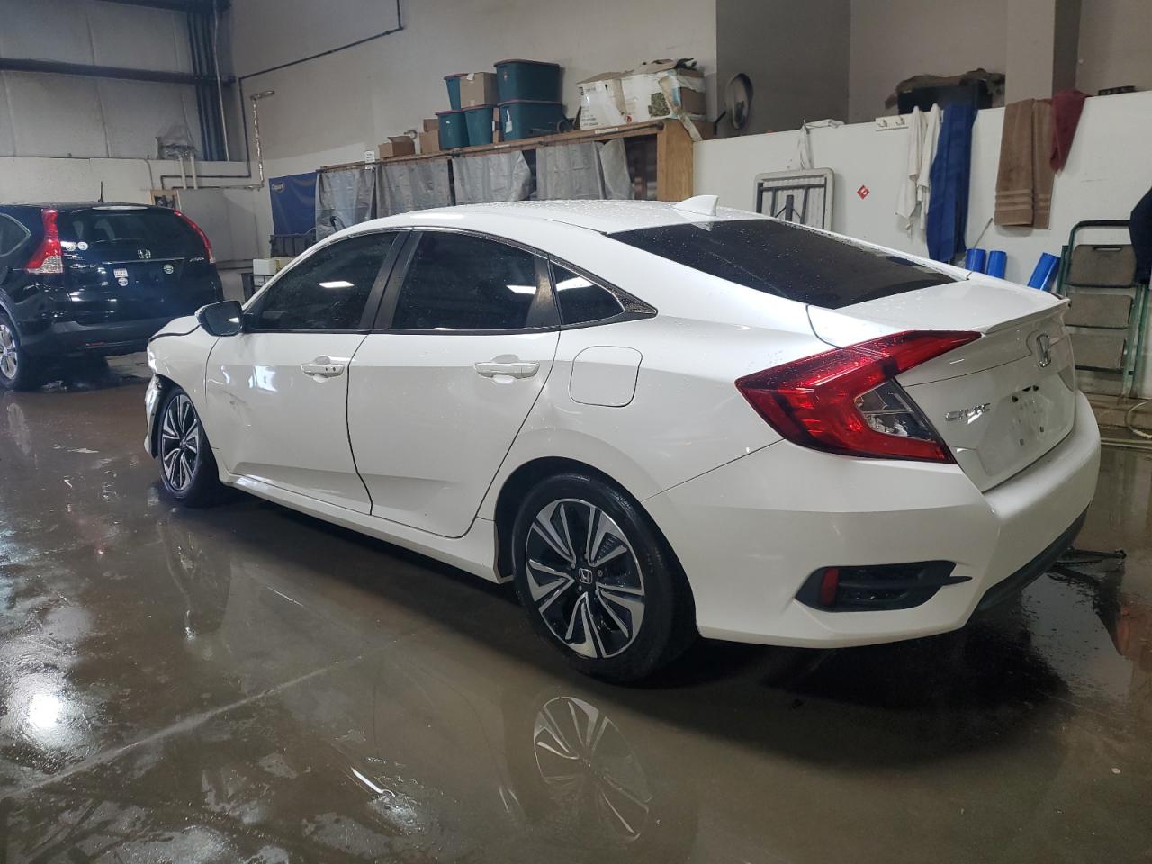 2017 Honda Civic VIN 19XFC1F81HE025075 Copart auction photo, side / front end damage thumbnail 2