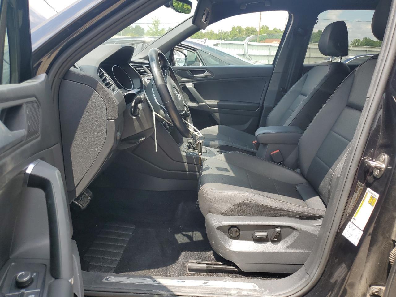 2020 Volkswagen Tiguan VIN 3VV3B7AX4LM105199 Copart auction photo, front end / undercarriage damage thumbnail 7