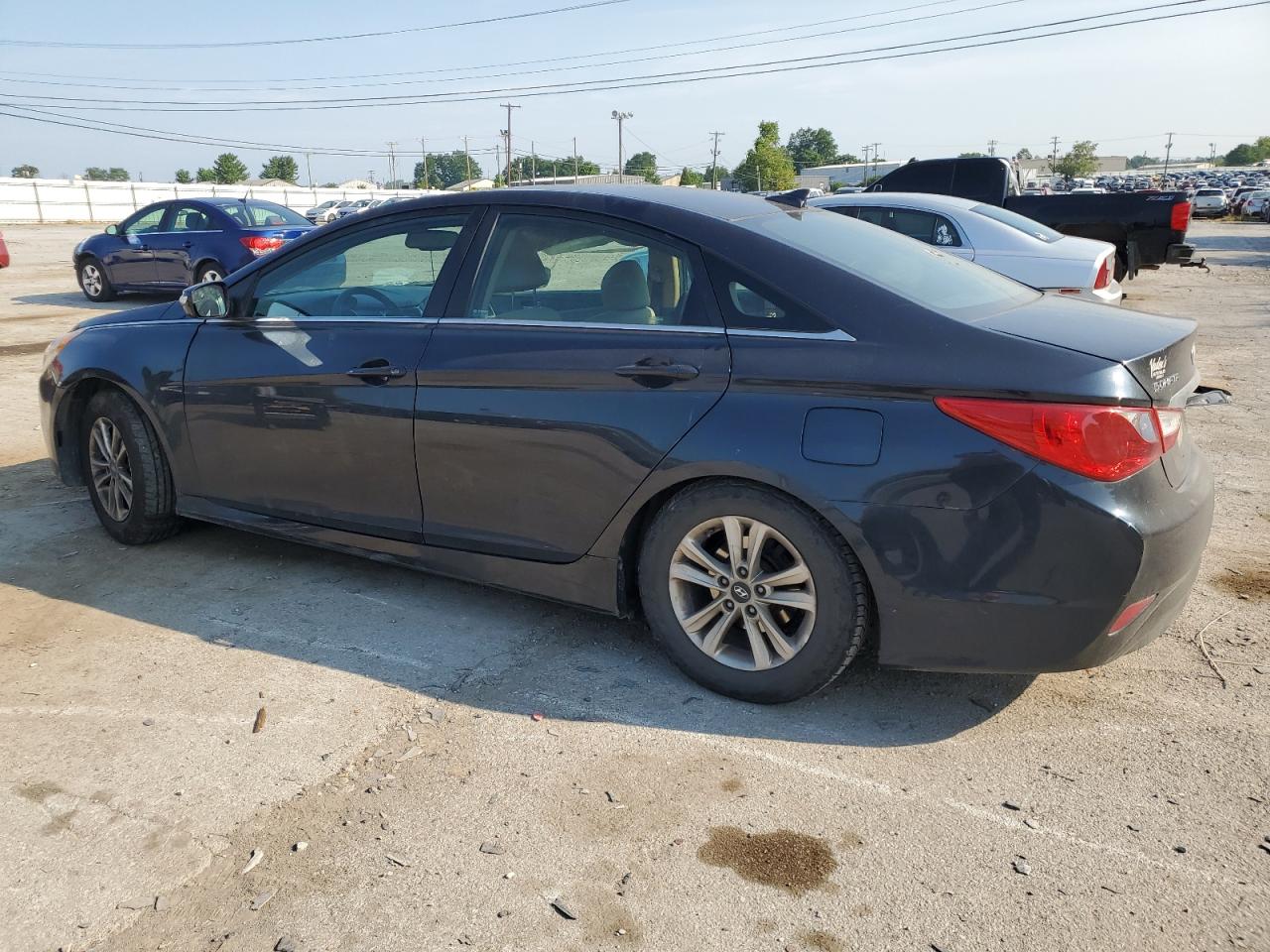 2014 Hyundai Sonata VIN 5NPEB4AC3EH824567 Copart auction photo, all over damage thumbnail 2