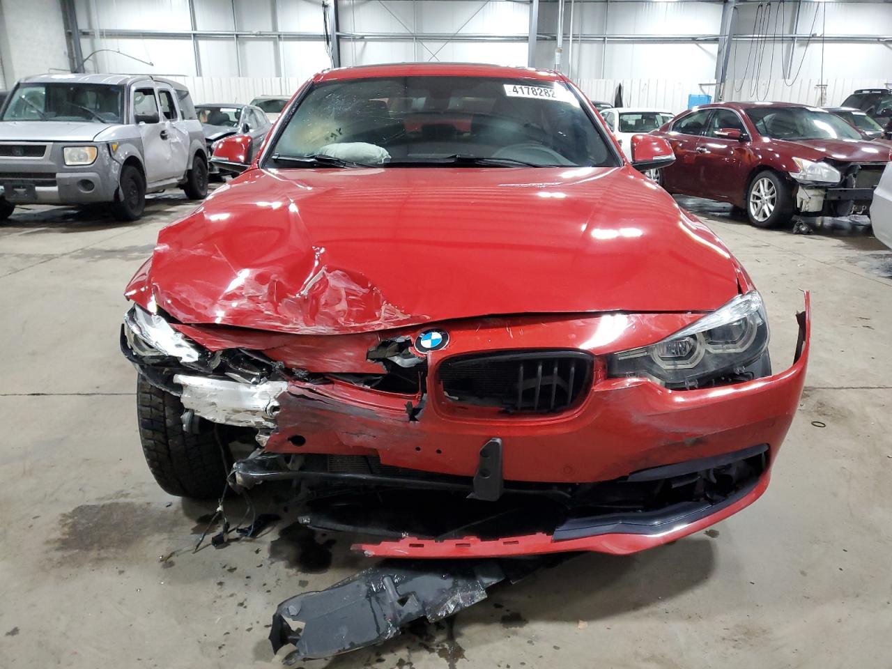2018 BMW 3er VIN WBA8D9G58JNU72154 Copart auction photo, front end damage thumbnail 5