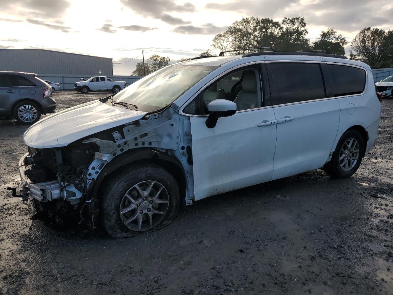 2021 Chrysler Voyager VIN 2C4RC1DG8MR534581