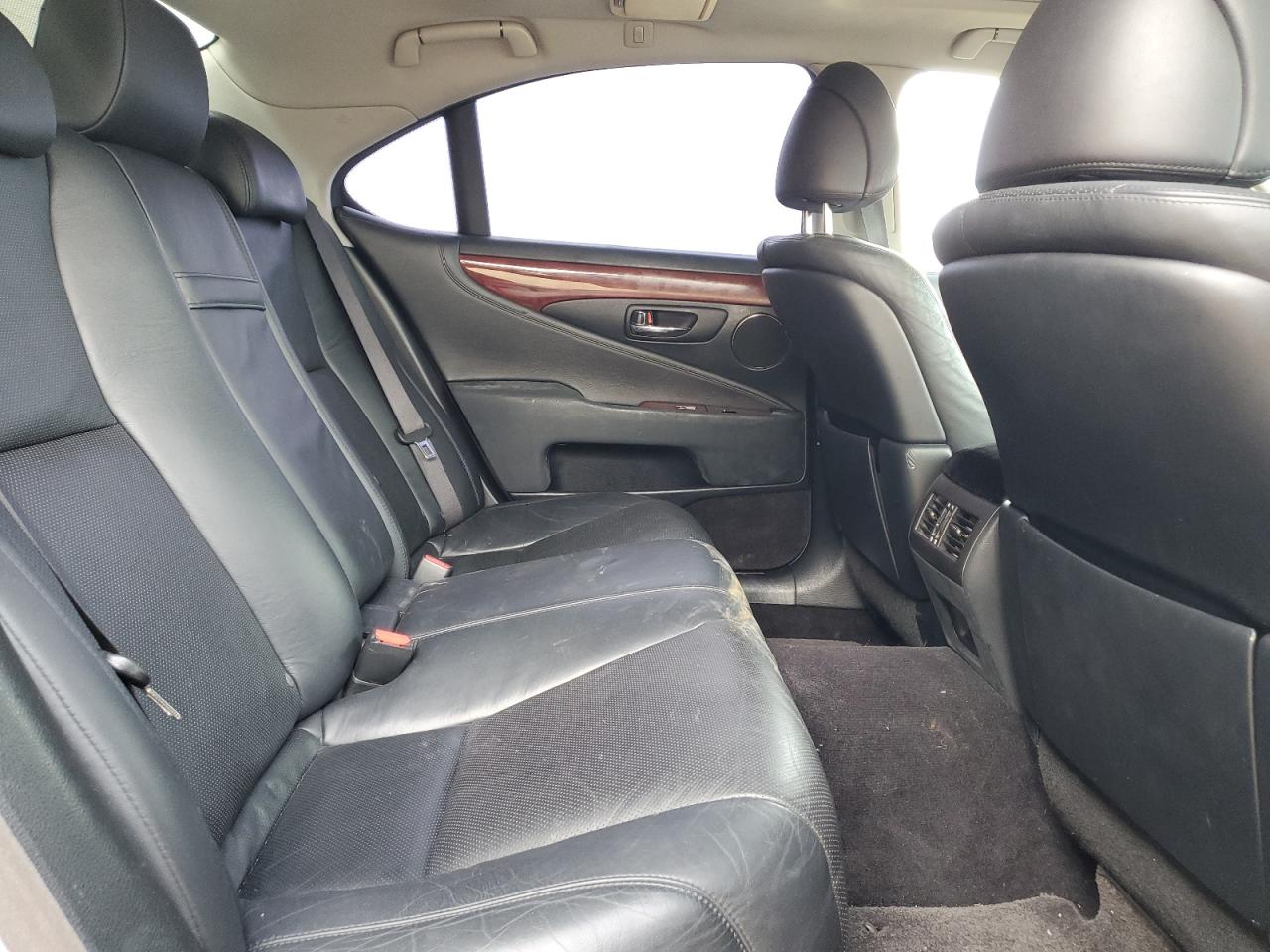2008 Lexus LS VIN JTHBL46F585082890 Copart auction photo, all over / front end damage thumbnail 10