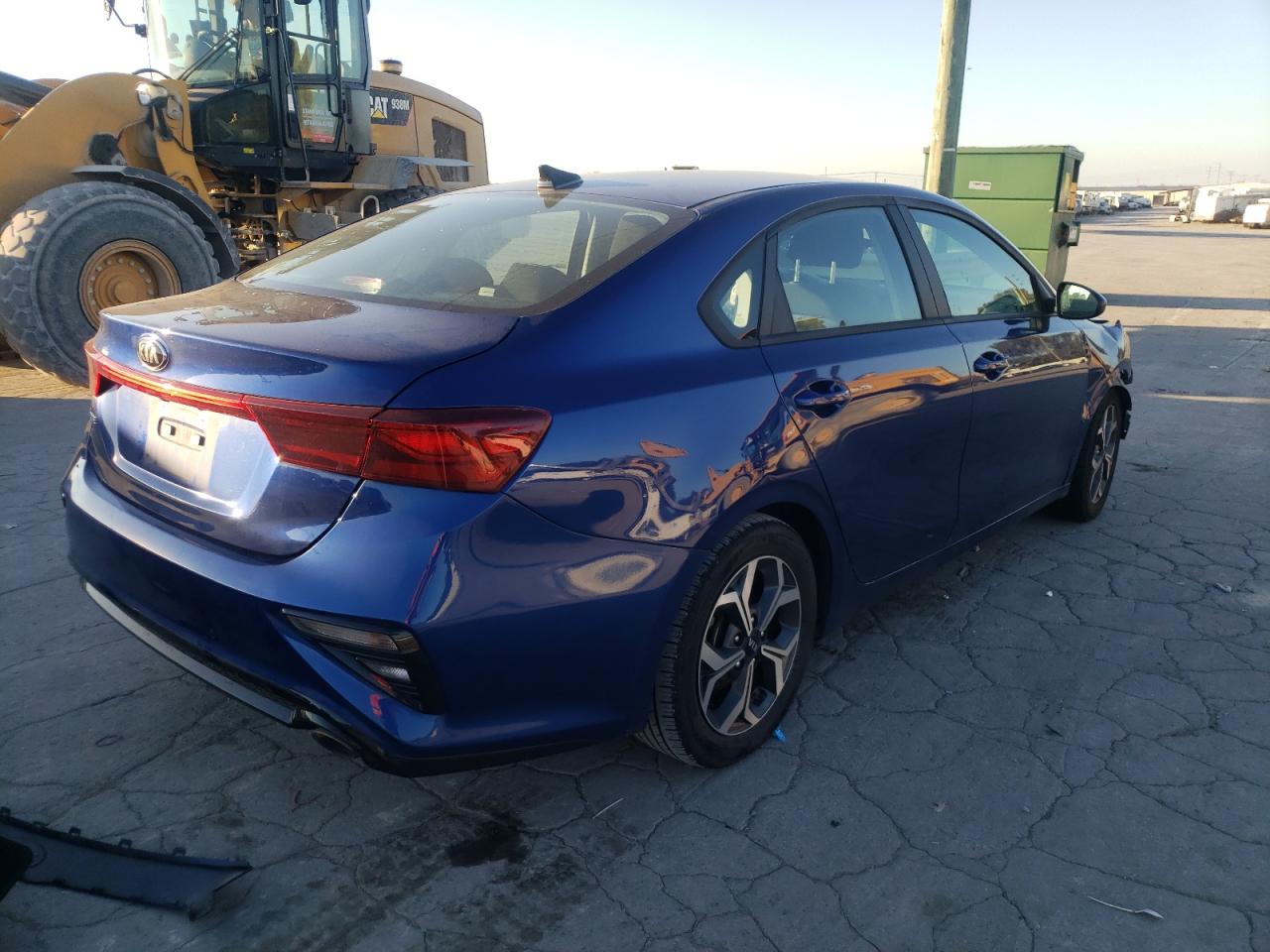 2021 KIA Forte VIN 3KPF24AD8ME396818 Copart auction photo, front end damage thumbnail 3