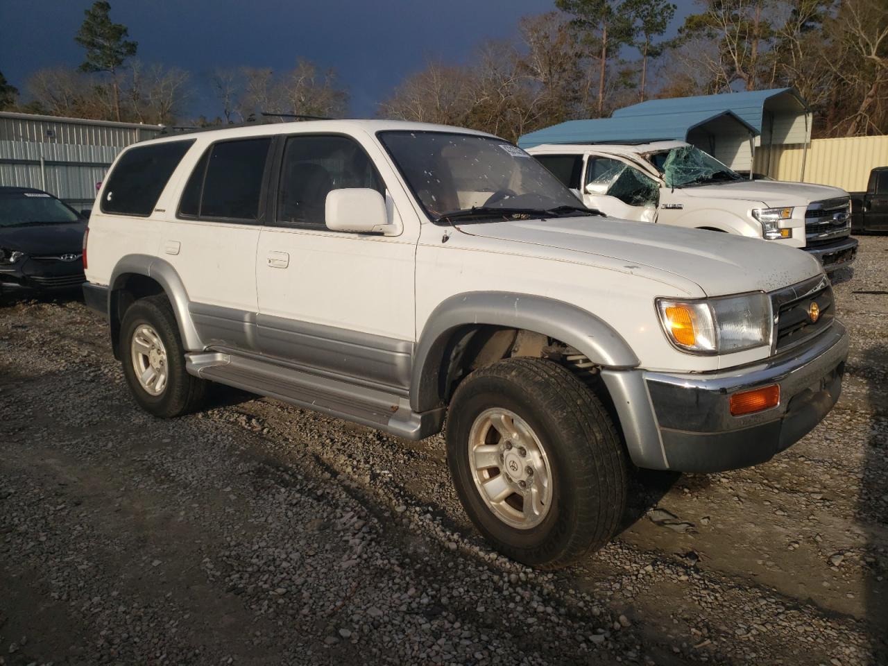 1998 Toyota 4Runner VIN JT3HN87RXW9011524 Copart auction photo, minor dent/scratches damage thumbnail 4