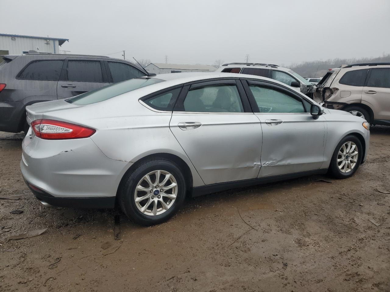 2016 Ford Fusion VIN 3FA6P0G76GR163793 Copart auction photo, side / front end damage thumbnail 3