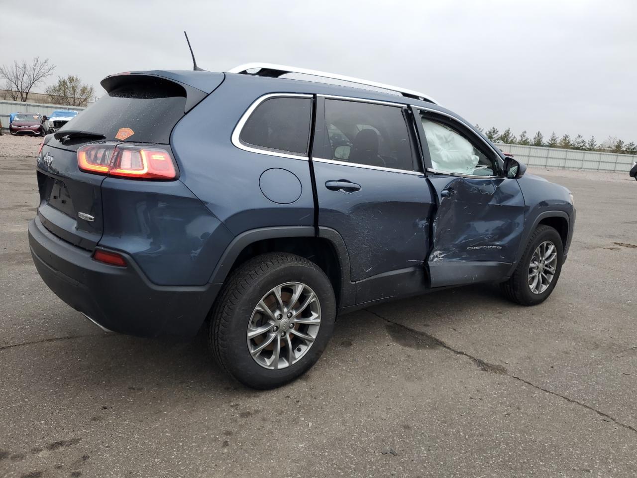2019 Jeep Grand Cherokee VIN 1C4PJMLX9KD488789 Copart auction photo, side damage thumbnail 3