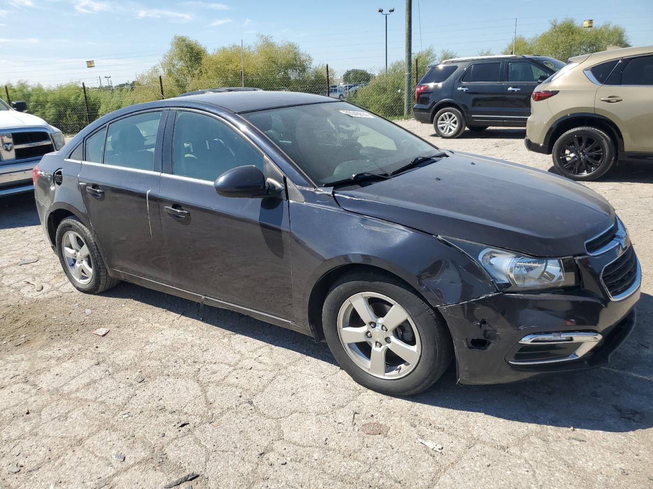 2015 Chevrolet Cruze VIN 1G1PC5SB1F7187369 Copart auction photo, front end / minor dent/scratches damage thumbnail 4
