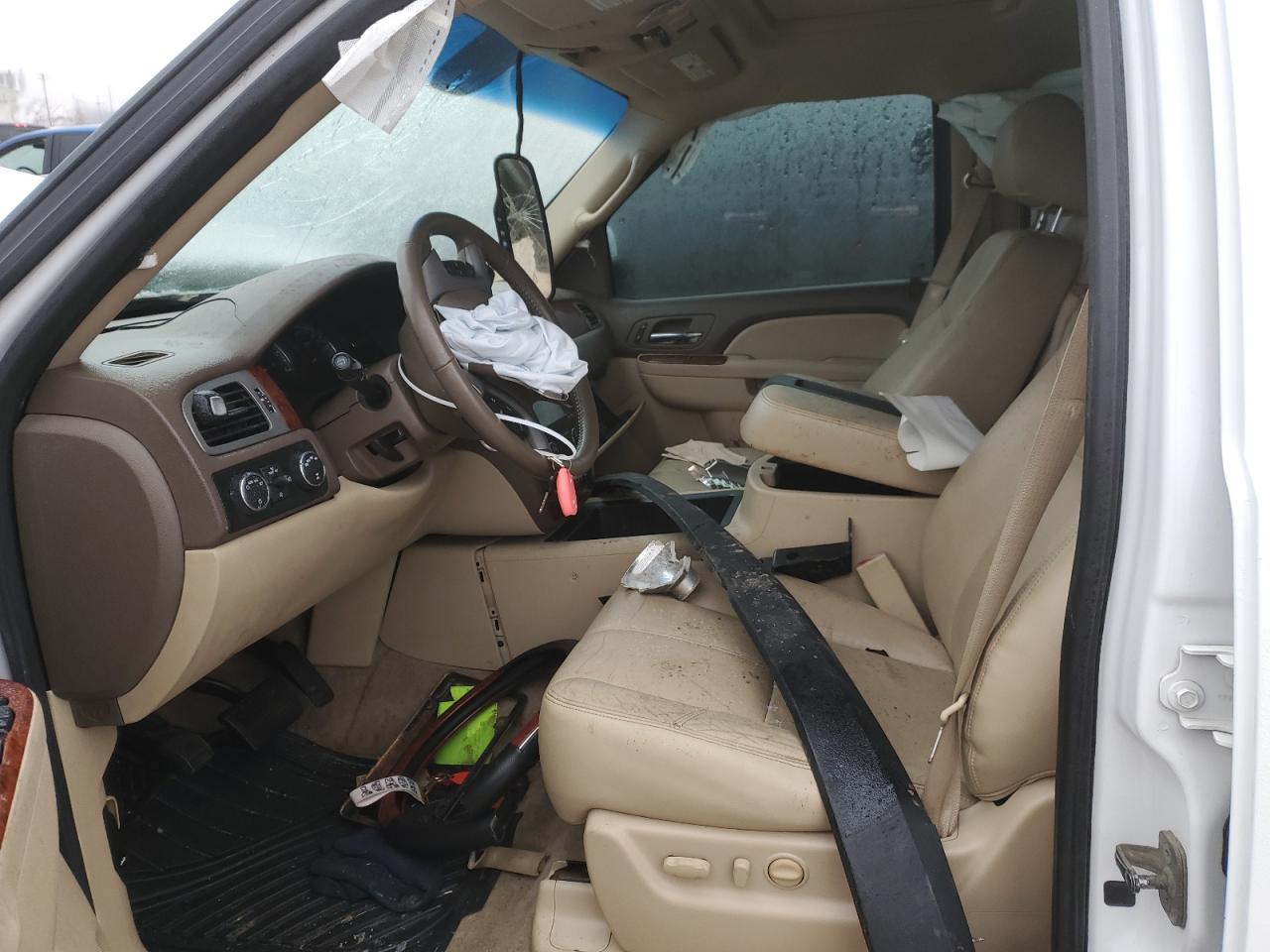 2012 Chevrolet Tahoe VIN 1GNSKBE04CR310070 Copart auction photo, all over damage thumbnail 7