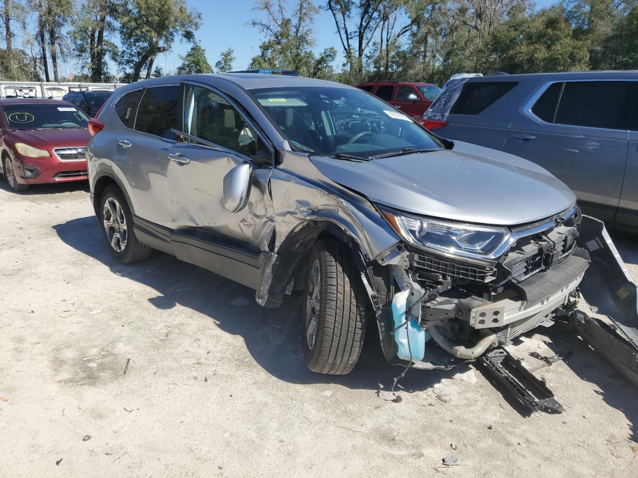 2018 Honda CR-V VIN 2HKRW2H51JH698396 Copart auction photo, front end / side damage thumbnail 4