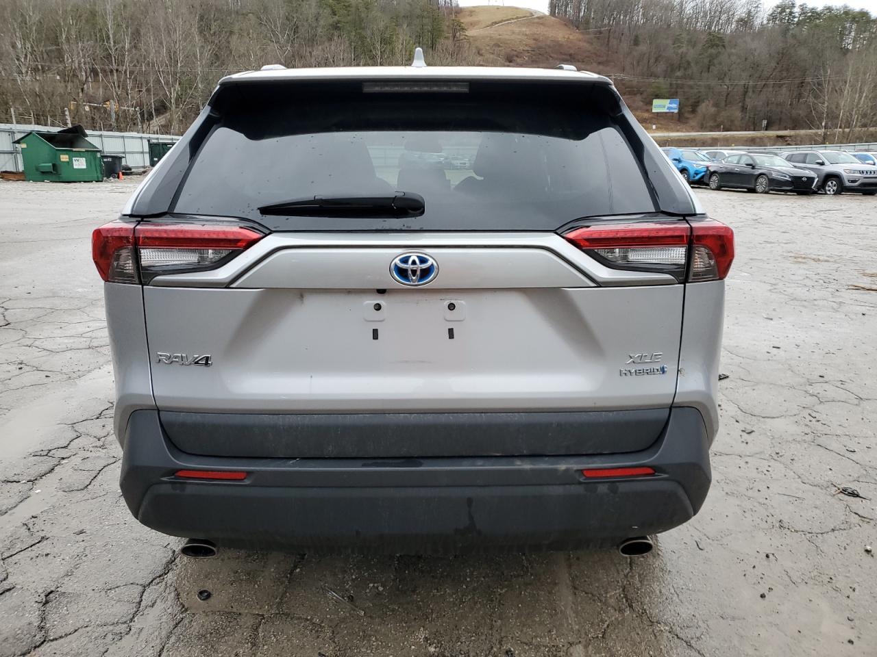 2022 Toyota RAV 4 VIN 4T3B6RFV0NU083088 Copart auction photo, front end / side damage thumbnail 6