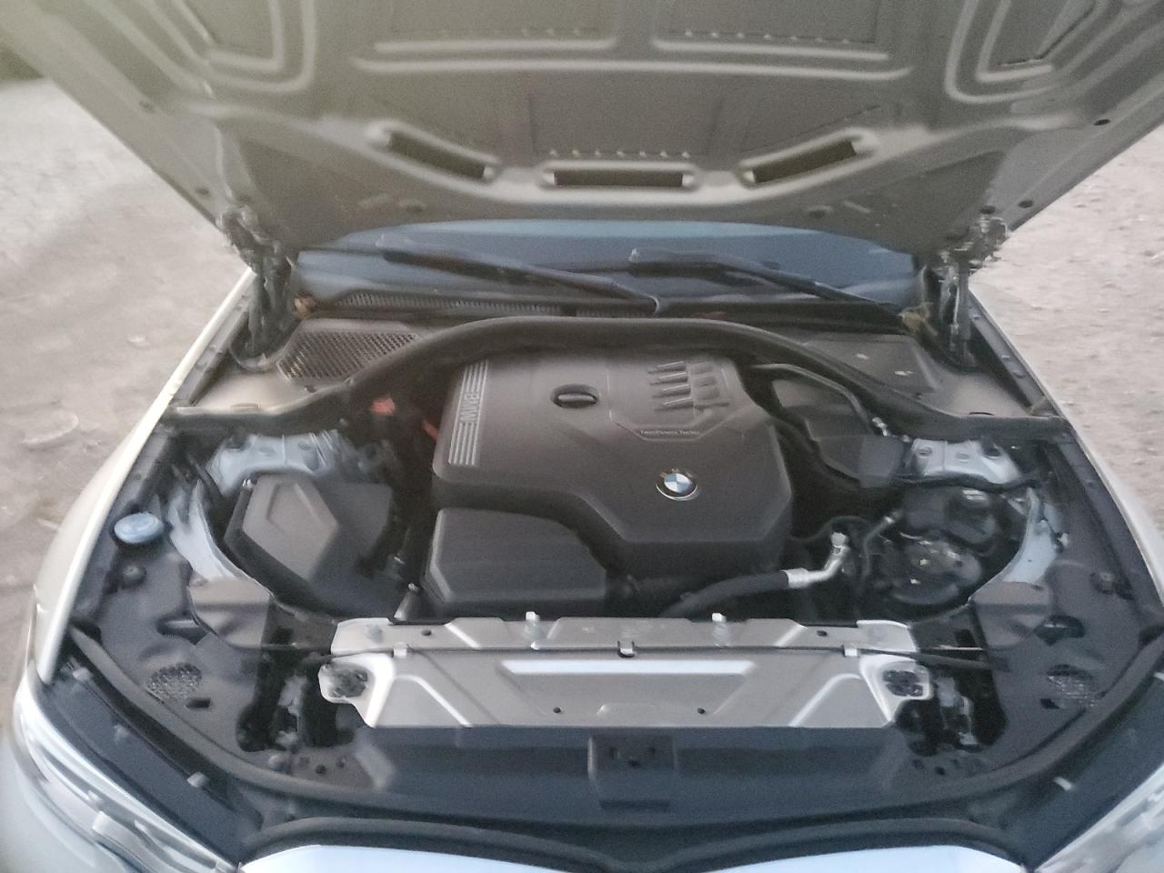 2019 BMW 3er VIN WBA5R1C57KAK11716 Copart auction photo, hail / minor dent/scratches damage thumbnail 11