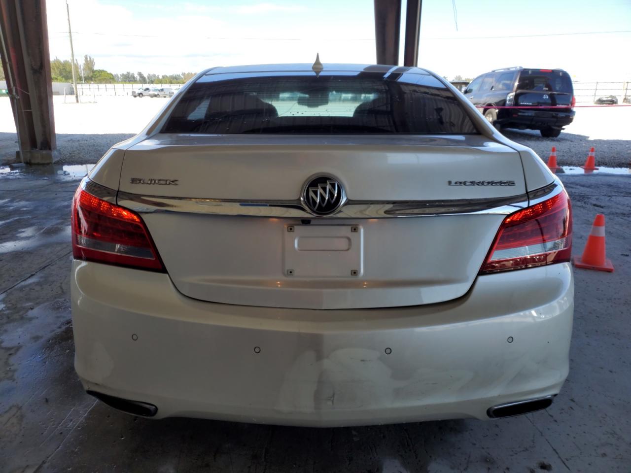 2014 Buick LaCrosse VIN 1G4GB5G35EF169288 Copart auction photo, minor dent/scratches damage thumbnail 6