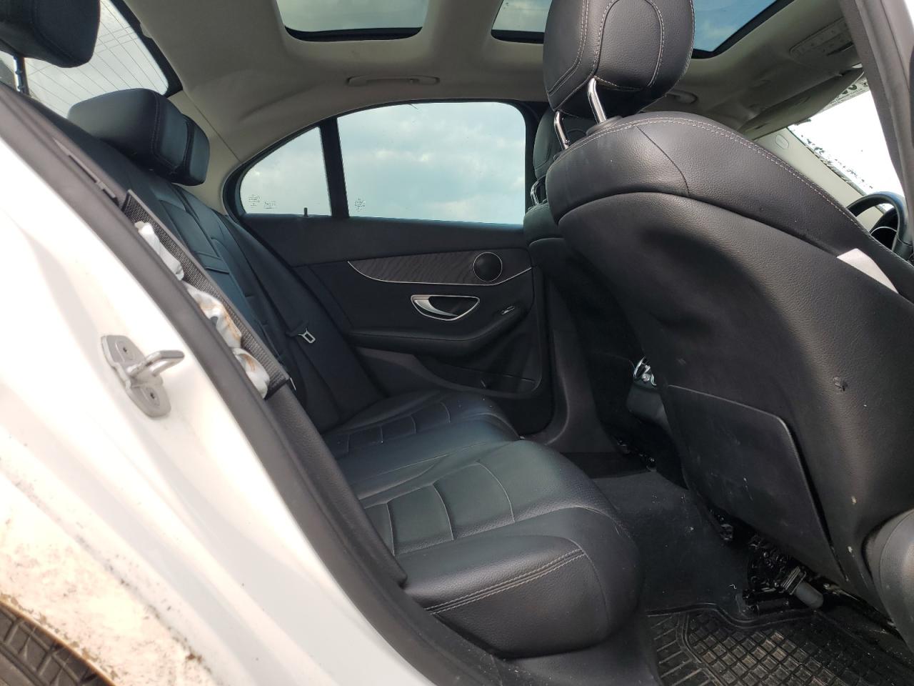 2016 Mercedes-Benz C-klasse VIN WDDWF4JB3GR151331 Copart auction photo, all over damage thumbnail 10