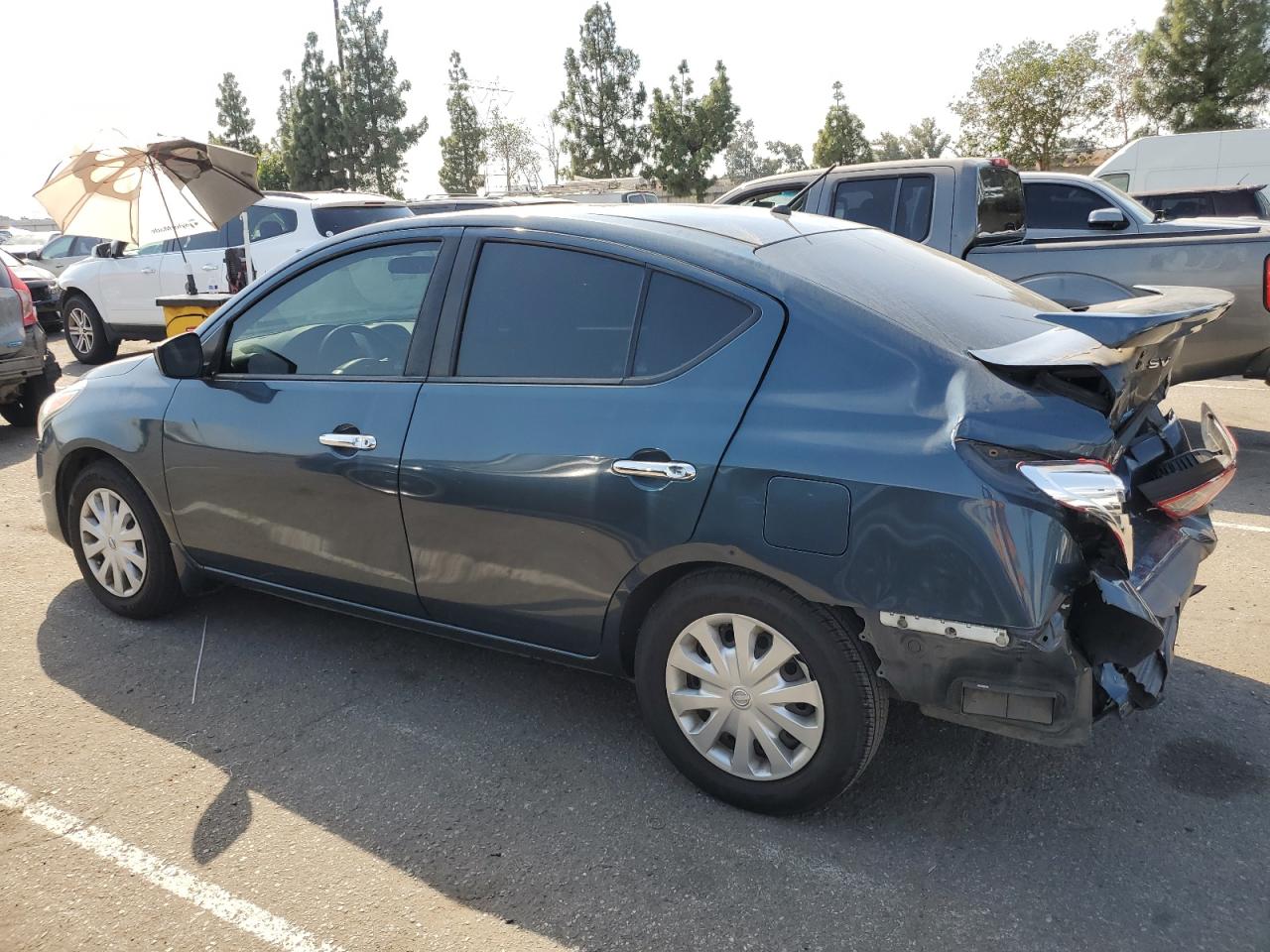 2015 Nissan Versa VIN 3N1CN7AP0FL942891 Copart auction photo, rear end / side damage thumbnail 2