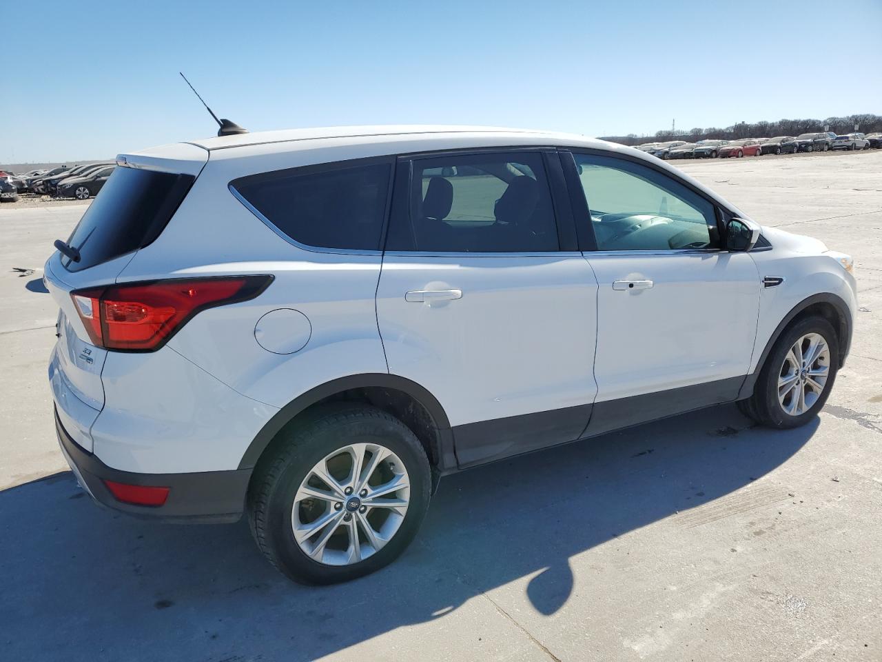 2019 Ford Escape VIN 1FMCU9GDXKUB34844 Copart auction photo, rear end / minor dent/scratches damage thumbnail 3