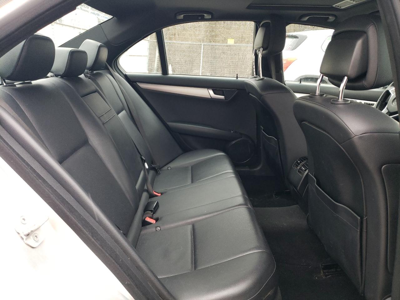 2013 Mercedes-Benz C-klasse VIN WDDGF8ABXDG141687 Copart auction photo, front end damage thumbnail 10