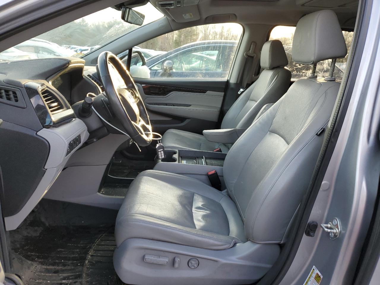 2018 Honda Odyssey VIN 5FNRL6H94JB013776 Copart auction photo, front end damage thumbnail 7