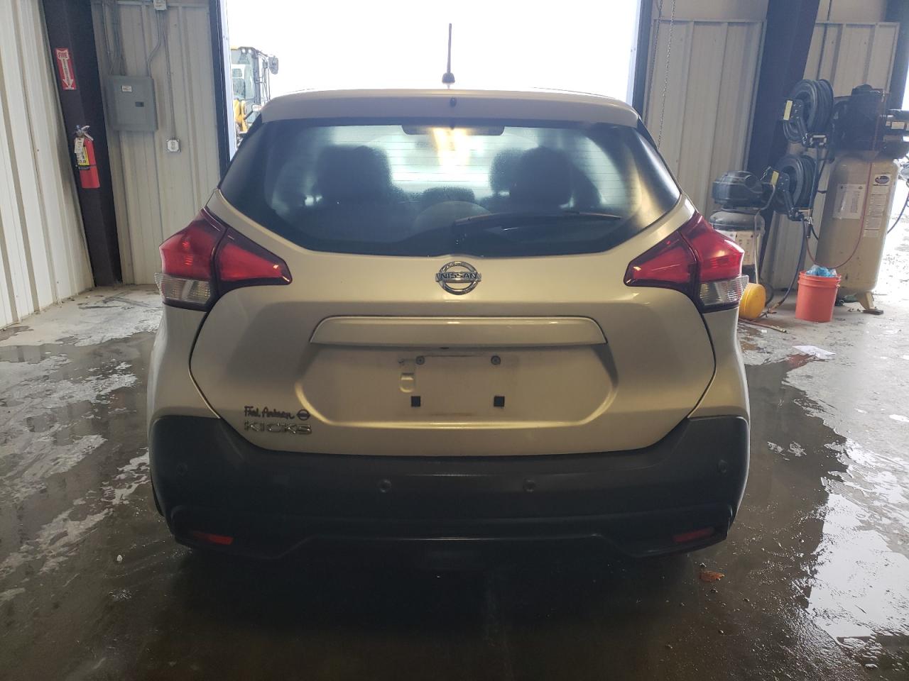2020 Nissan Kicks VIN 3N1CP5BV1LL540546 Copart auction photo, front end / side damage thumbnail 6