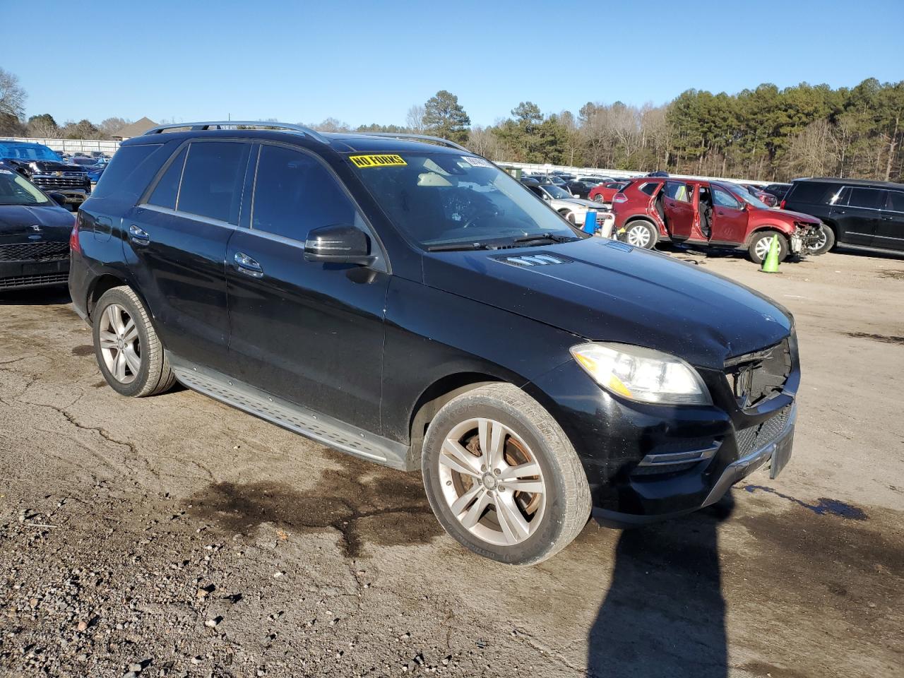 2013 Mercedes-Benz M-klasse VIN 4JGDA5HB5DA143314 Copart auction photo, front end damage thumbnail 4