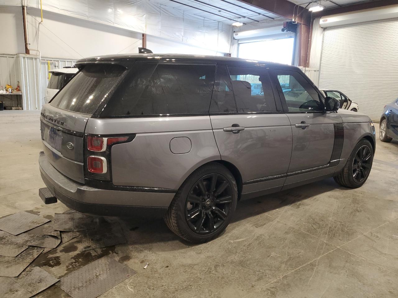 2020 Land Rover Range Rover VIN SALGS2RU2LA591725 Copart auction photo, all over damage thumbnail 3