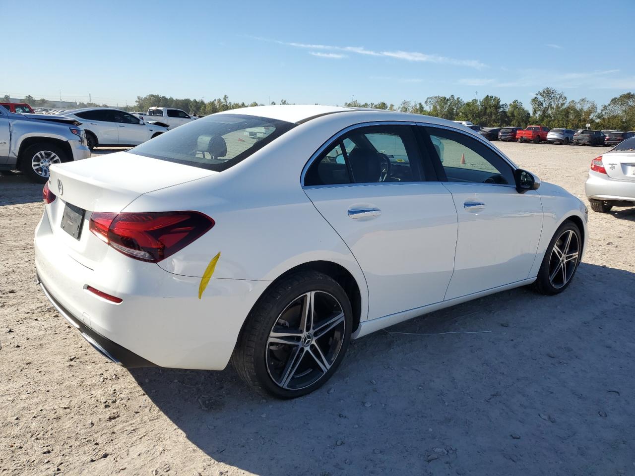 2020 Mercedes-Benz A-klasse VIN W1K3G4EB9LJ220817 Copart auction photo, side / front end damage thumbnail 3