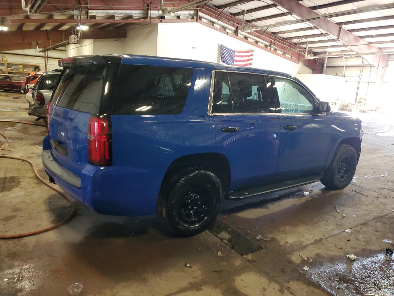 2019 Chevrolet Tahoe VIN 1GNSKDEC6KR404004 Copart auction photo, front end / side damage thumbnail 3