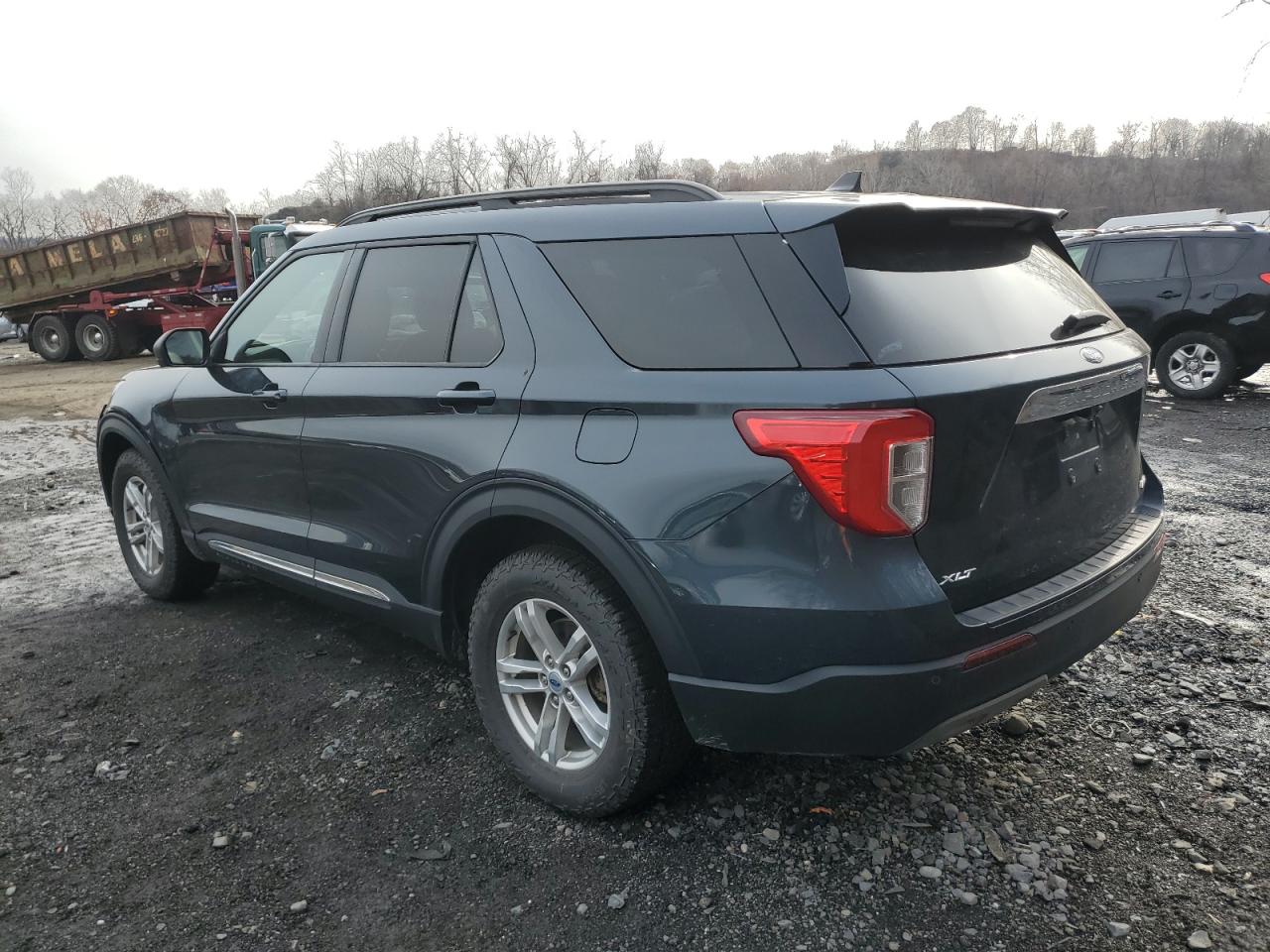 2022 Ford Explorer VIN 1FMSK8DH1NGC16547 Copart auction photo, front end / minor dent/scratches damage thumbnail 2