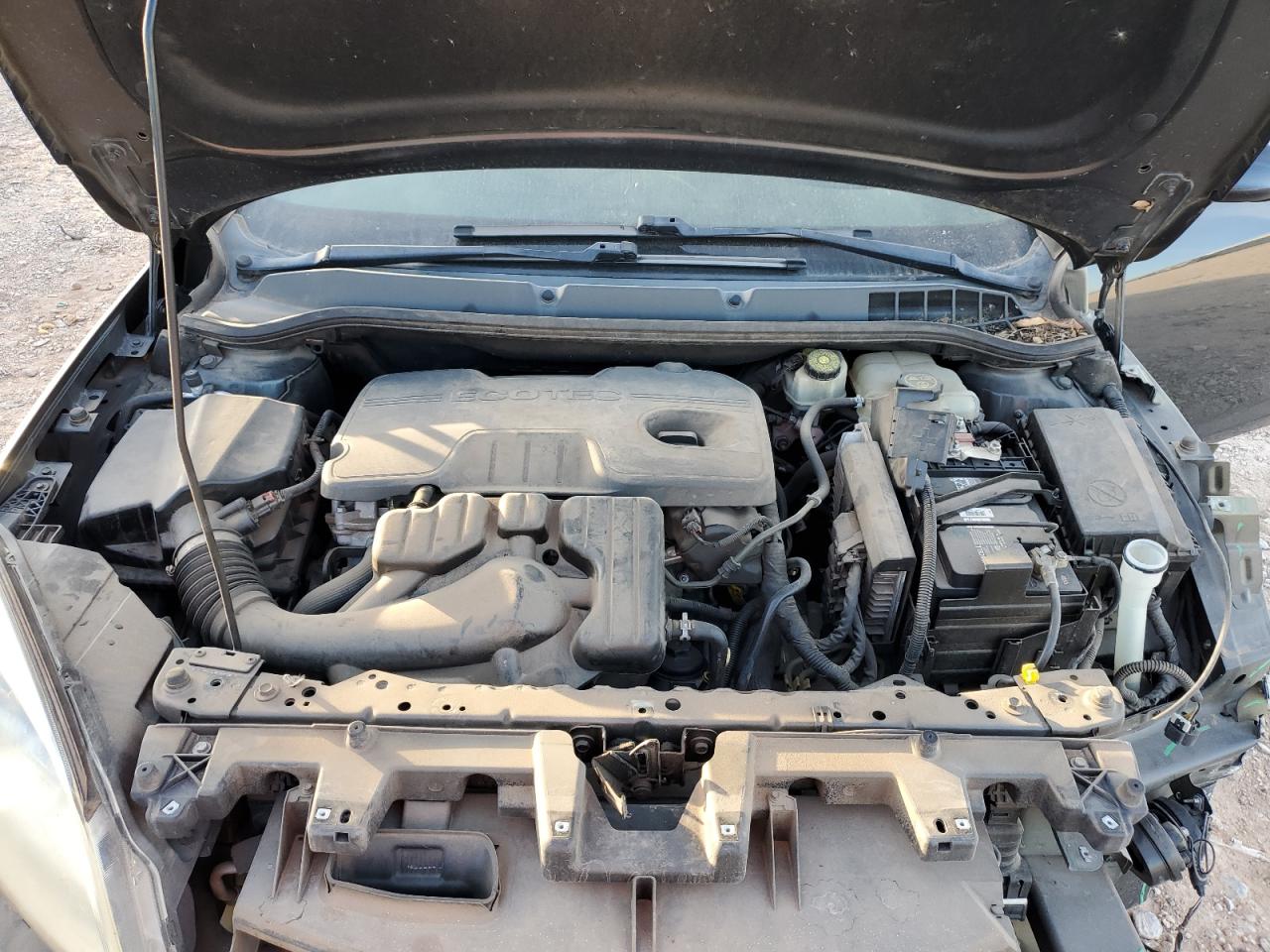 2014 Buick Verano VIN 1G4PP5SK0E4230705 Copart auction photo, front end / minor dent/scratches damage thumbnail 12