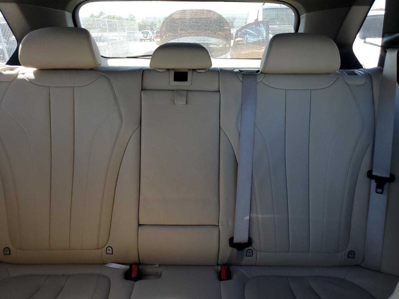 2015 BMW X5 VIN 5UXKR0C57F0K59419 Copart auction photo, normal wear damage thumbnail 10