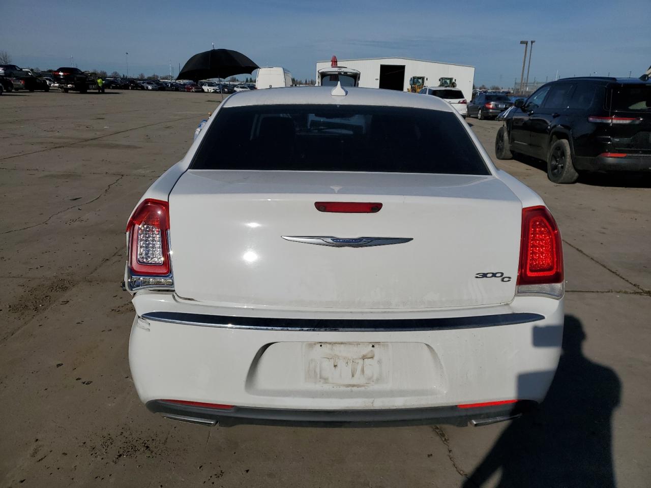 2017 Chrysler 300 VIN 2C3CCAEG2HH564695 Copart auction photo, all over damage thumbnail 6