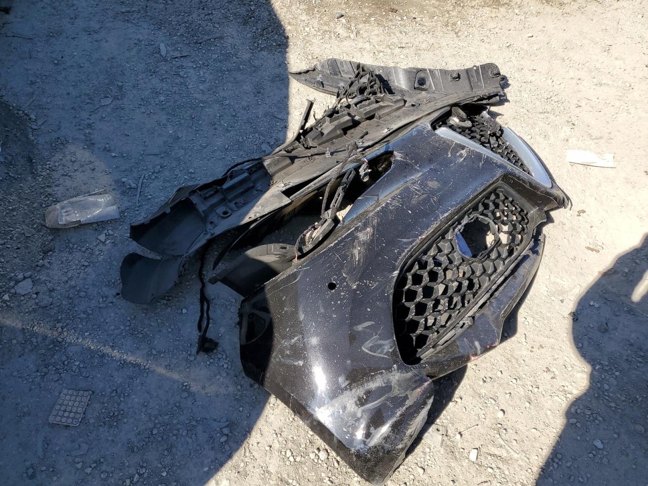 2018 Alfa Romeo Giulia VIN ZARFAECN0J7566637 Copart auction photo, front end / side damage thumbnail 12