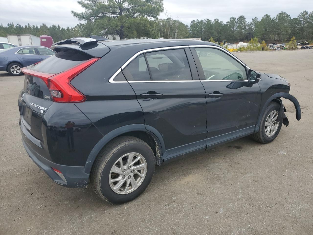 2019 Mitsubishi Eclipse VIN JA4AT3AA1KZ031268 Copart auction photo, front end damage thumbnail 3