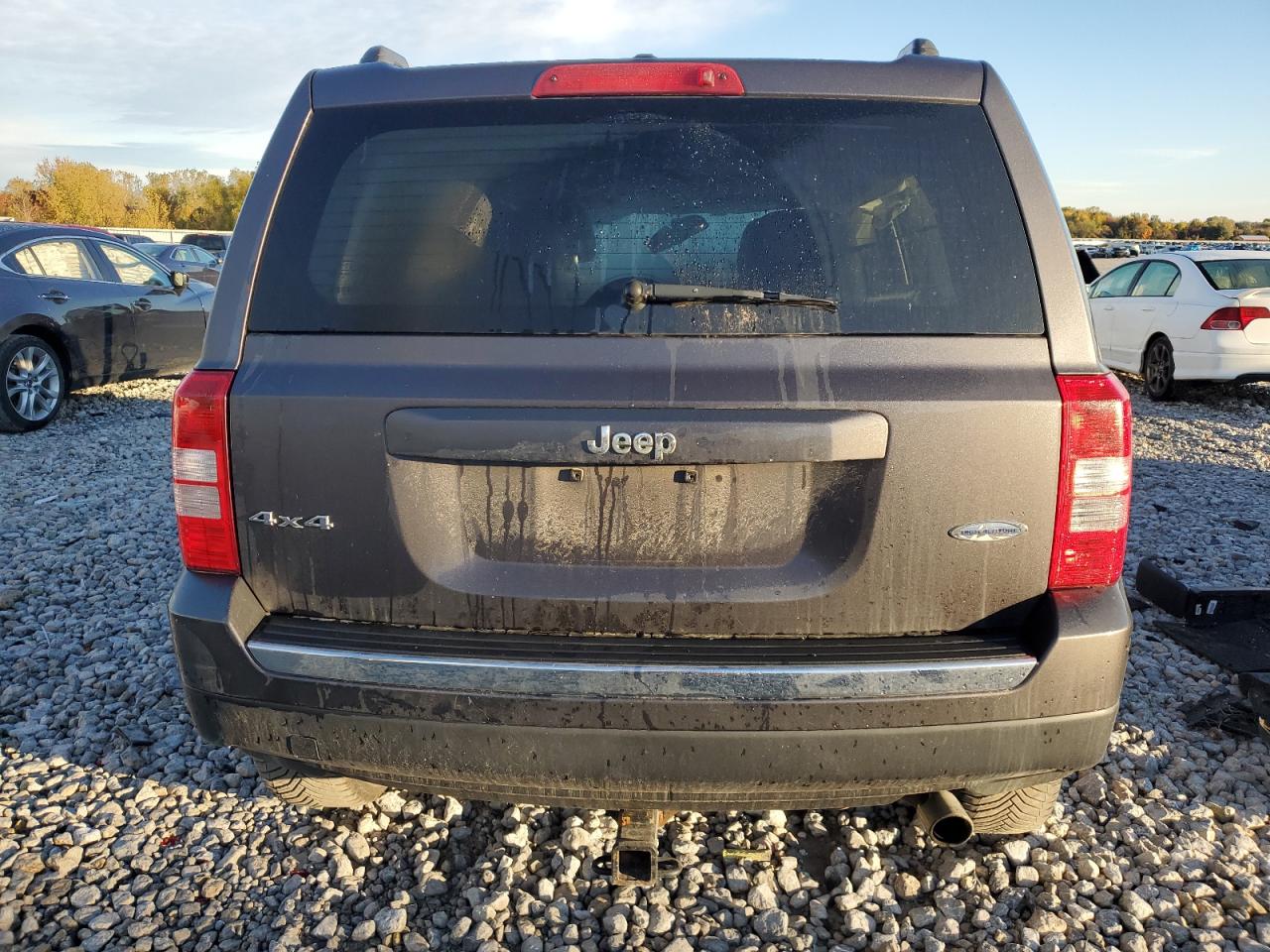 2016 Jeep Liberty (Patriot) VIN 1C4NJRFB8GD646874 Copart auction photo, all over / burn - engine damage thumbnail 6