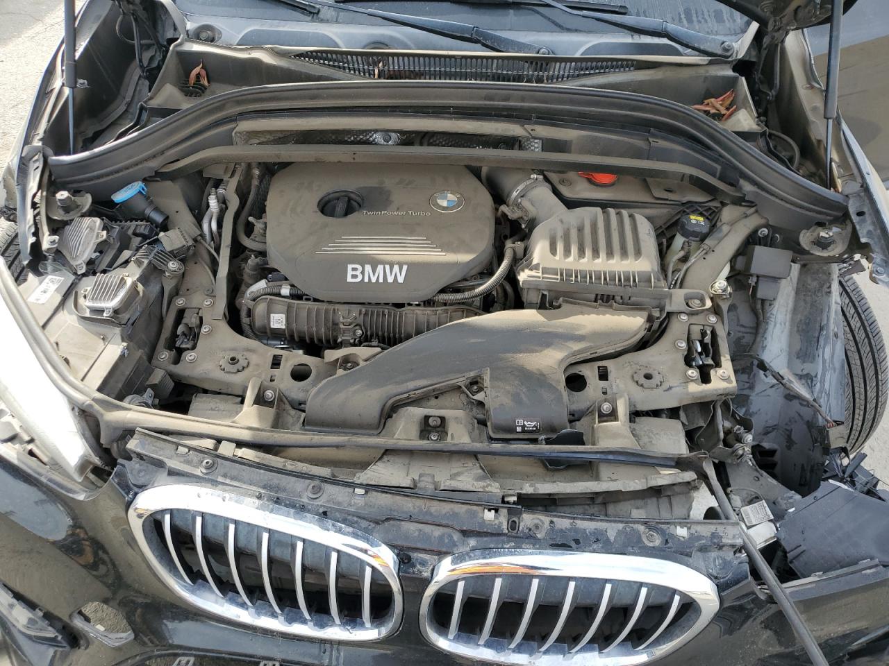 2016 BMW X1 VIN WBXHT3C39GP883828 Copart auction photo, front end damage thumbnail 12