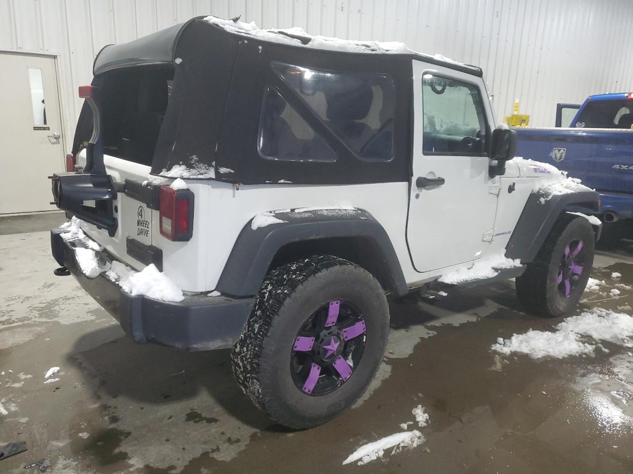 2014 Jeep Wrangler VIN 1C4AJWAG2EL260177 Copart auction photo, front end / side damage thumbnail 3