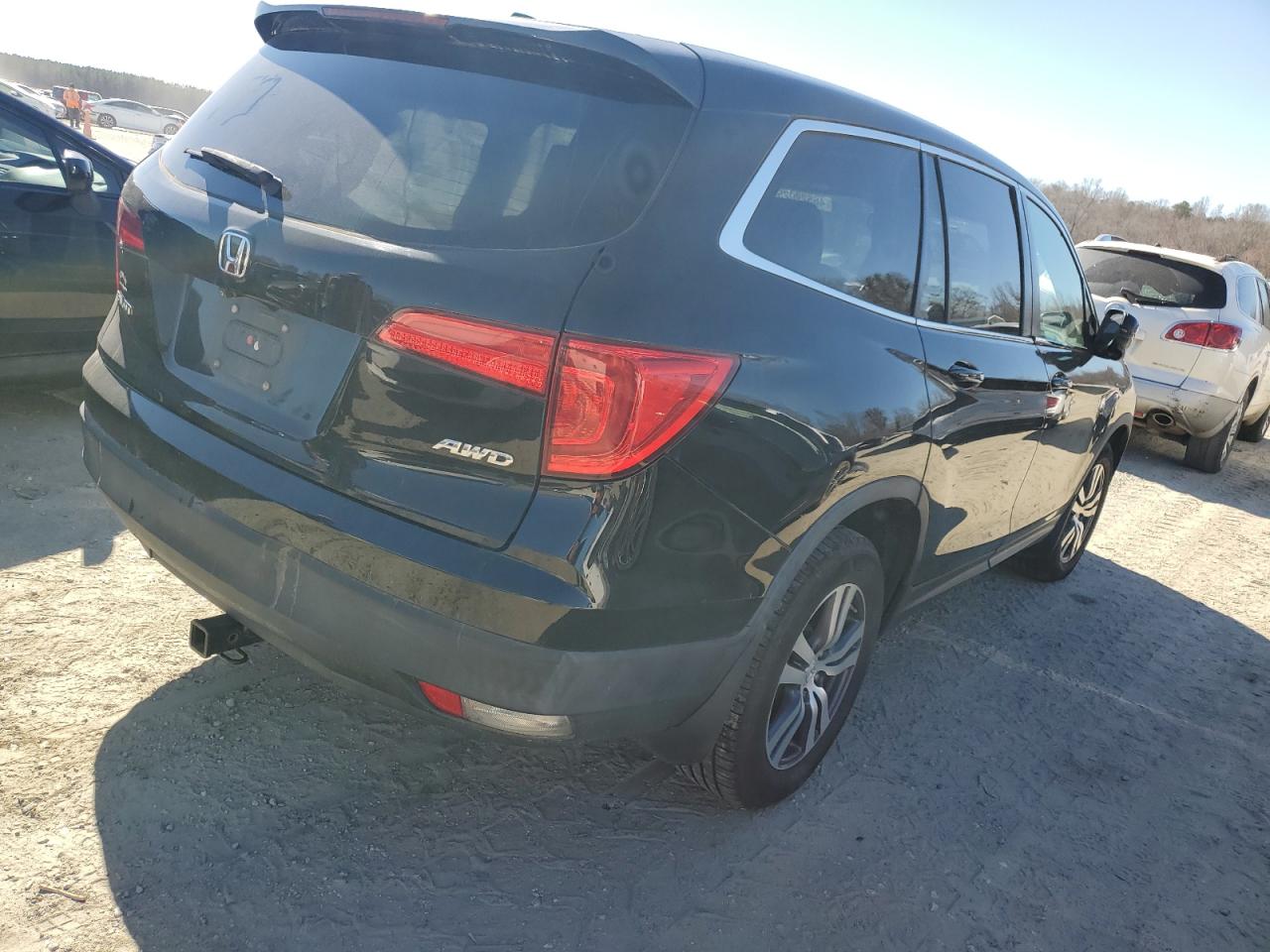 2017 Honda Pilot VIN 5FNYF6H5XHB064192 Copart auction photo, side damage thumbnail 3