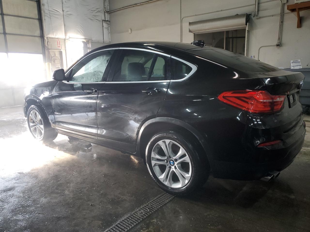 2017 BMW X4 VIN 5UXXW3C3XH0T79880 Copart auction photo, side / front end damage thumbnail 2