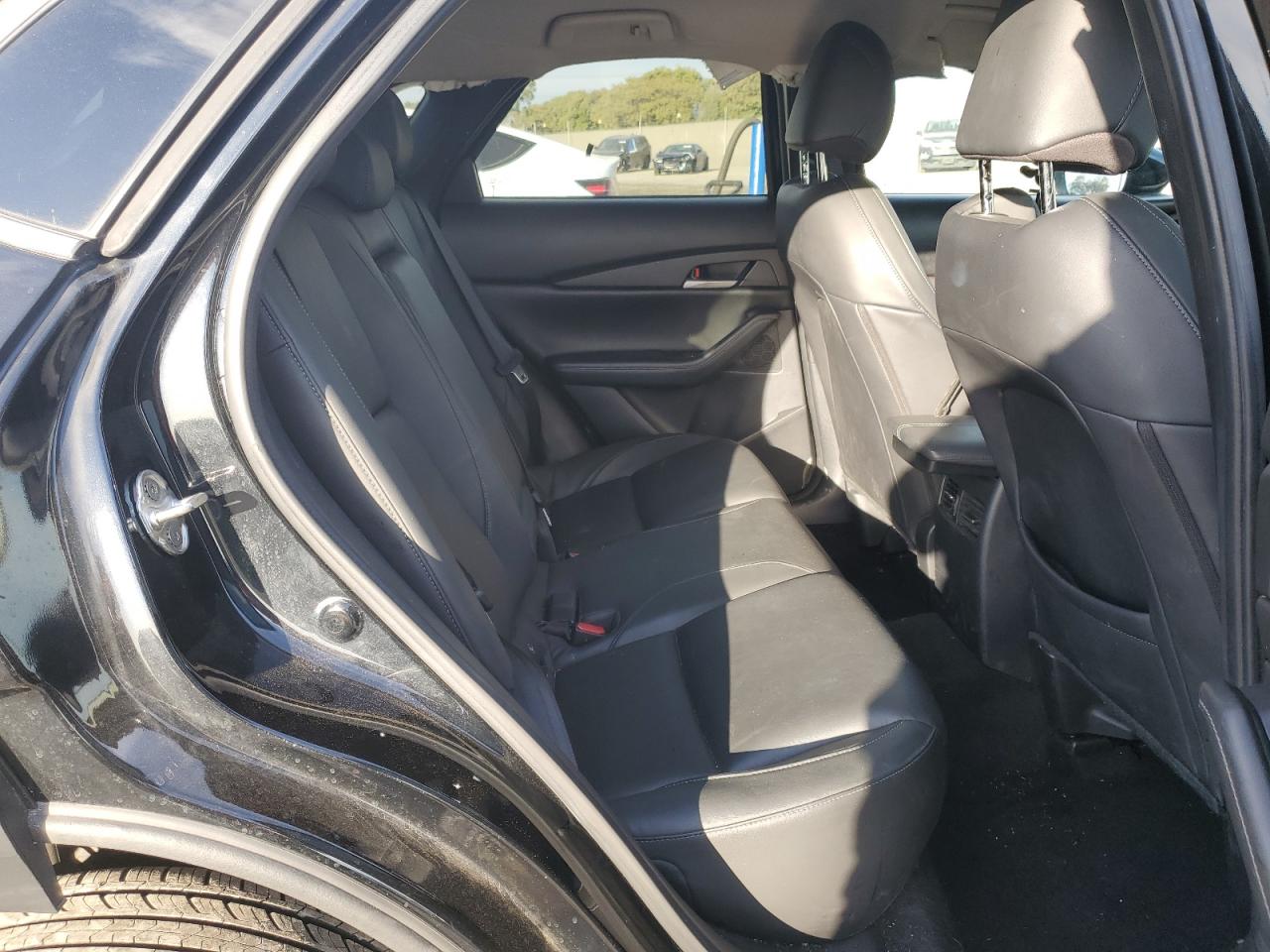 2021 Mazda CX-30 VIN 3MVDMABL5MM228001 Copart auction photo, all over damage thumbnail 11