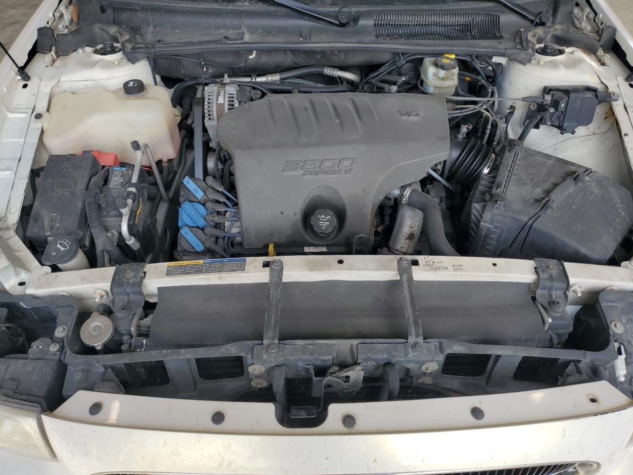 2004 Buick LeSabre VIN 1G4HR54K14U165177 Copart auction photo, front end / side damage thumbnail 11