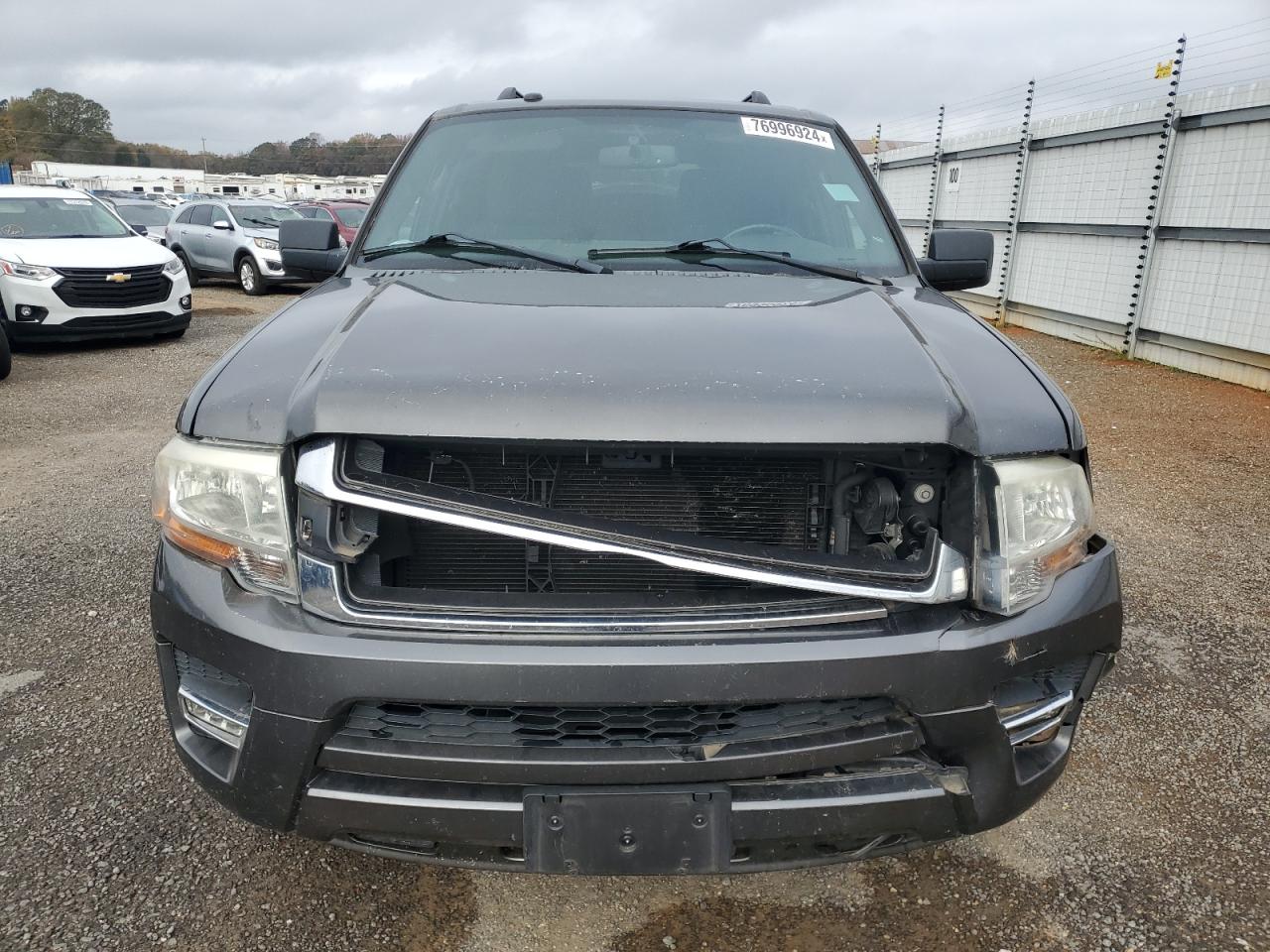 2016 Ford Expedition VIN 1FMJU1HT0GEF56184 Copart auction photo, front end / side damage thumbnail 5