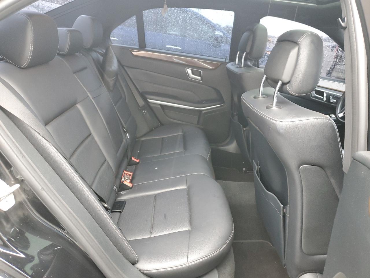 2016 Mercedes-Benz E-klasse VIN WDDHF5KB9GB188146 Copart auction photo, undercarriage damage thumbnail 10