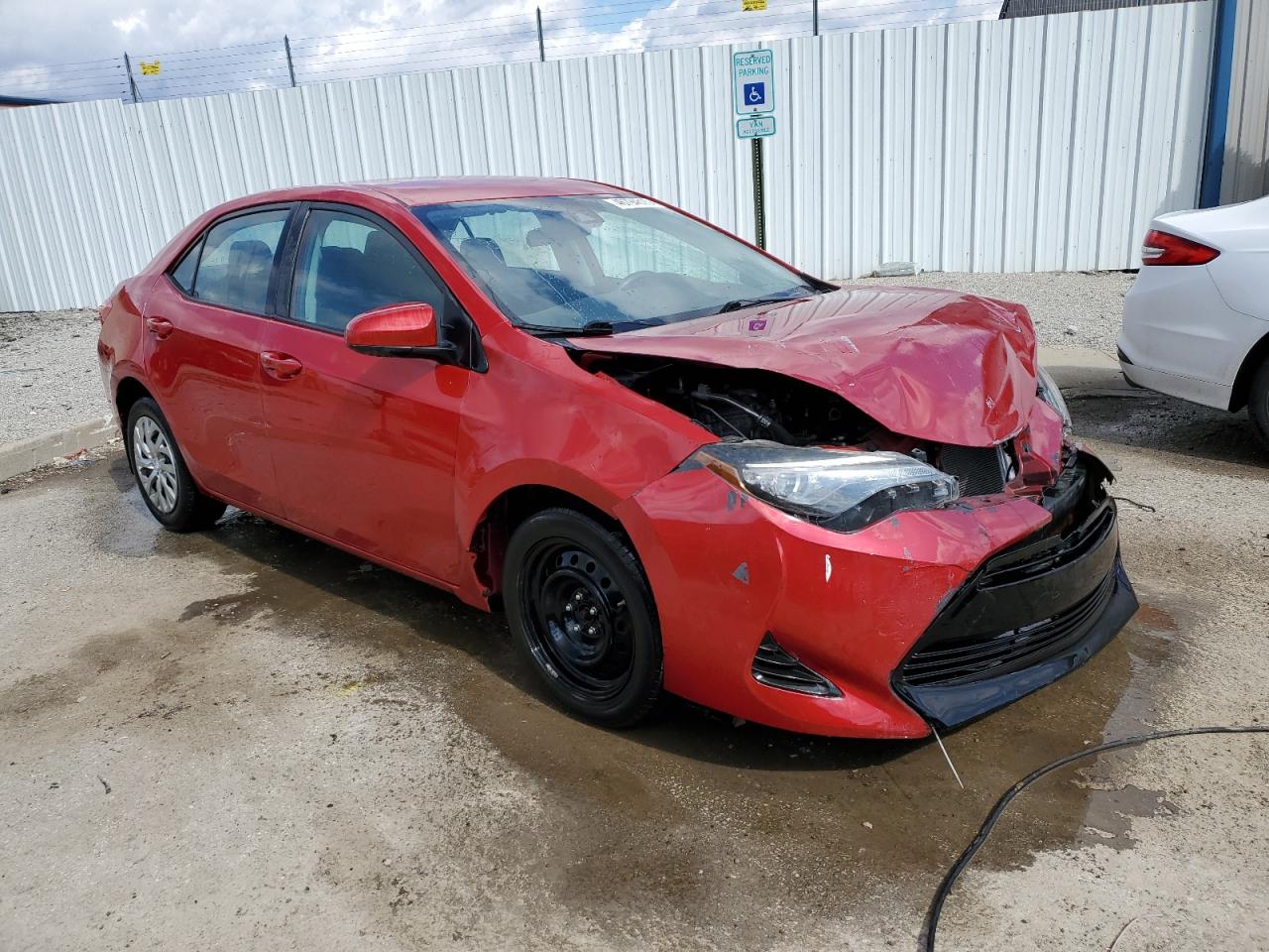 2019 Toyota Corolla VIN 2T1BURHE6KC202996 Copart auction photo, front end / side damage thumbnail 4