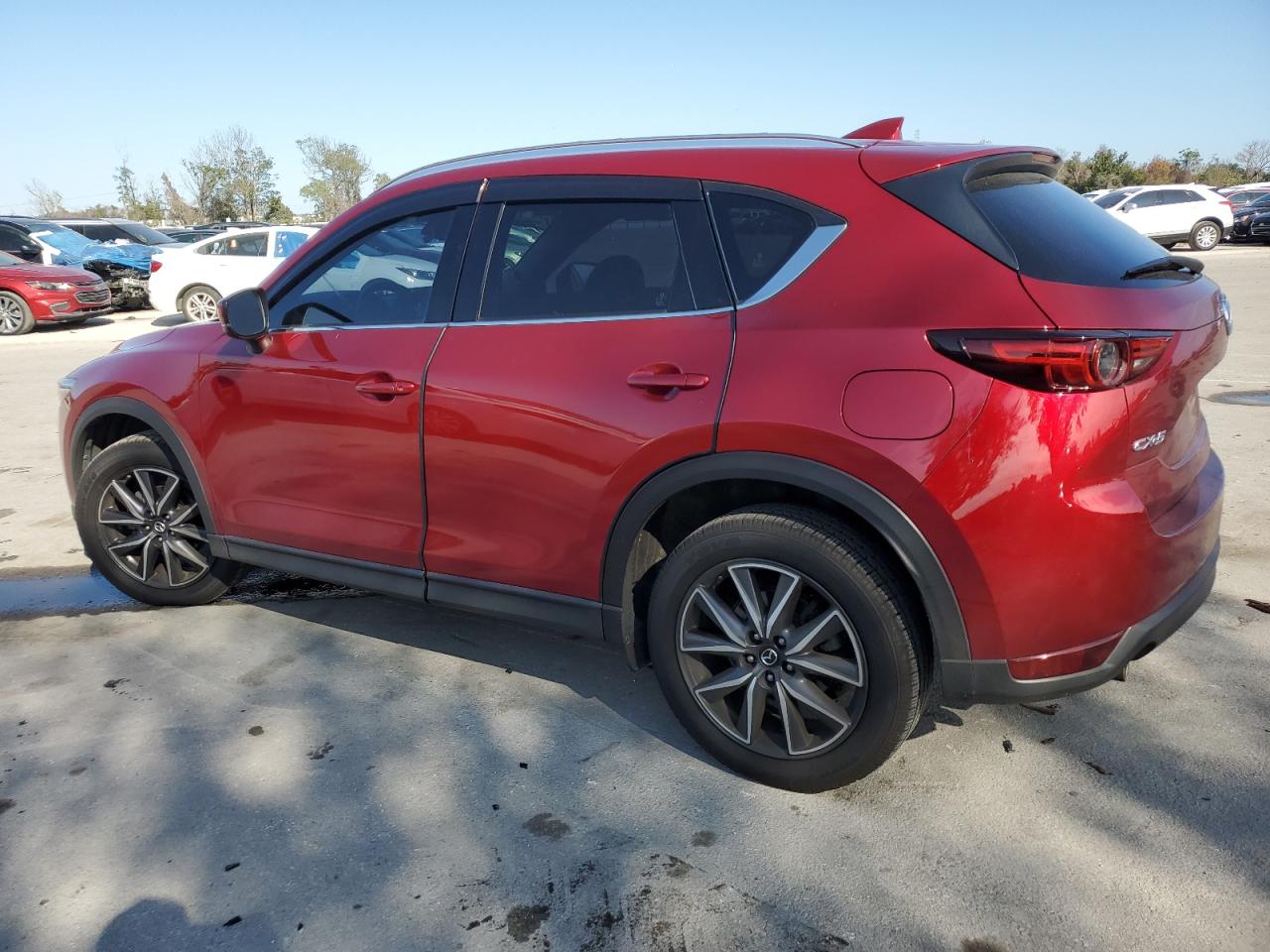 2018 Mazda CX-5 VIN JM3KFADM9J1462781 Copart auction photo, minor dent/scratches damage thumbnail 2