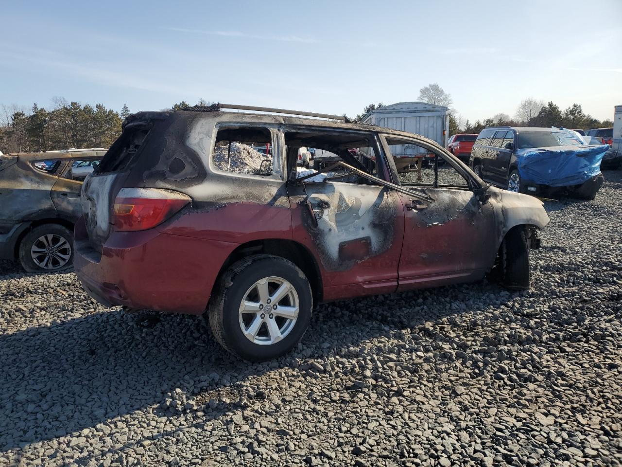 2009 Toyota Highlander VIN JTEDS41A592082363 Copart auction photo, burn damage thumbnail 3