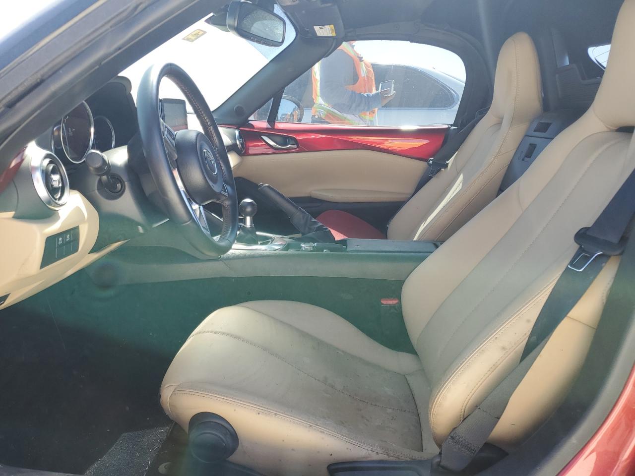 2019 Mazda MX-5 VIN JM1NDAD70K0303872 Copart auction photo, water/flood damage thumbnail 7