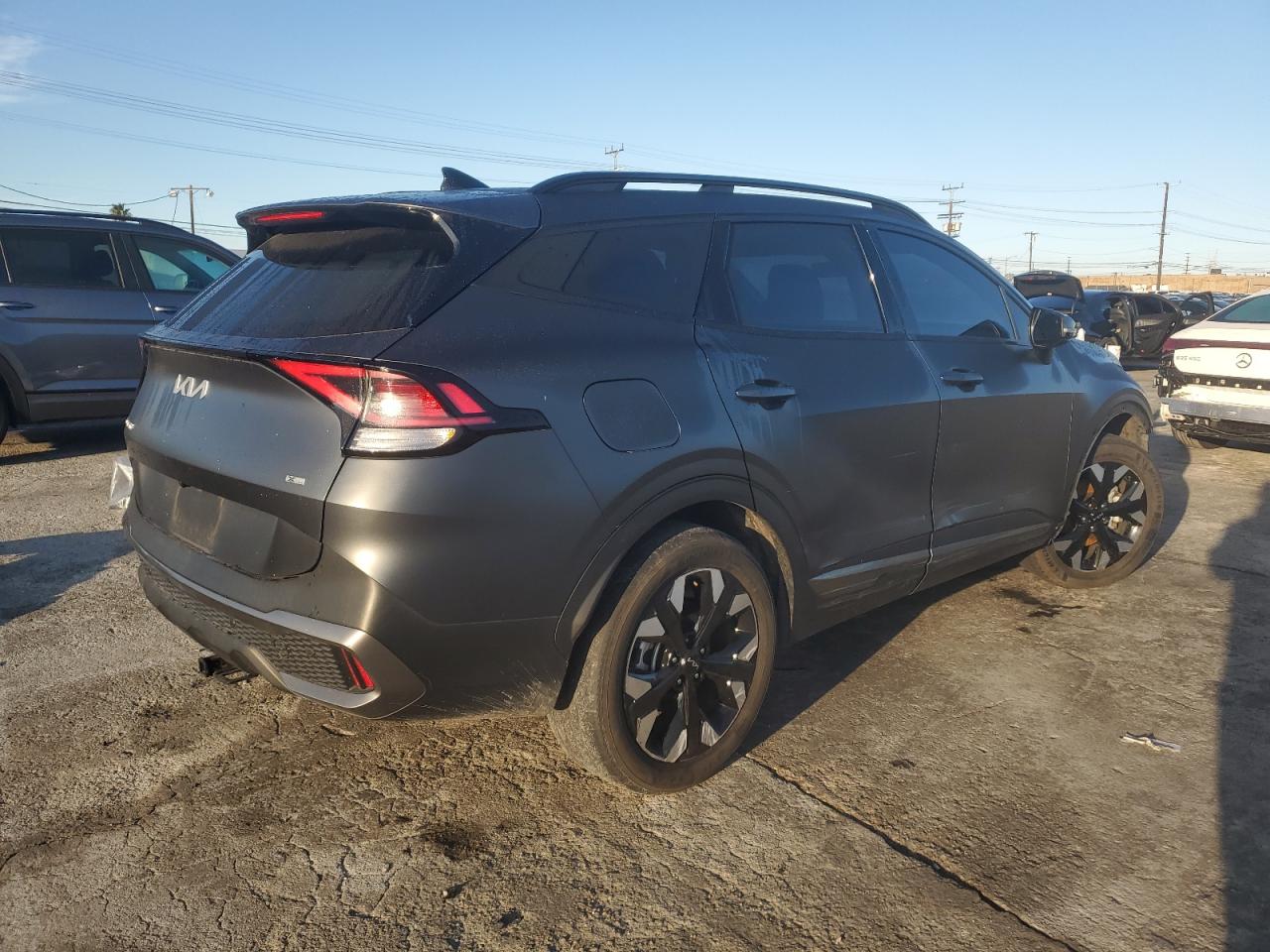 2023 KIA Sportage VIN KNDPYDAH8P7097842 Copart auction photo, front end damage thumbnail 3