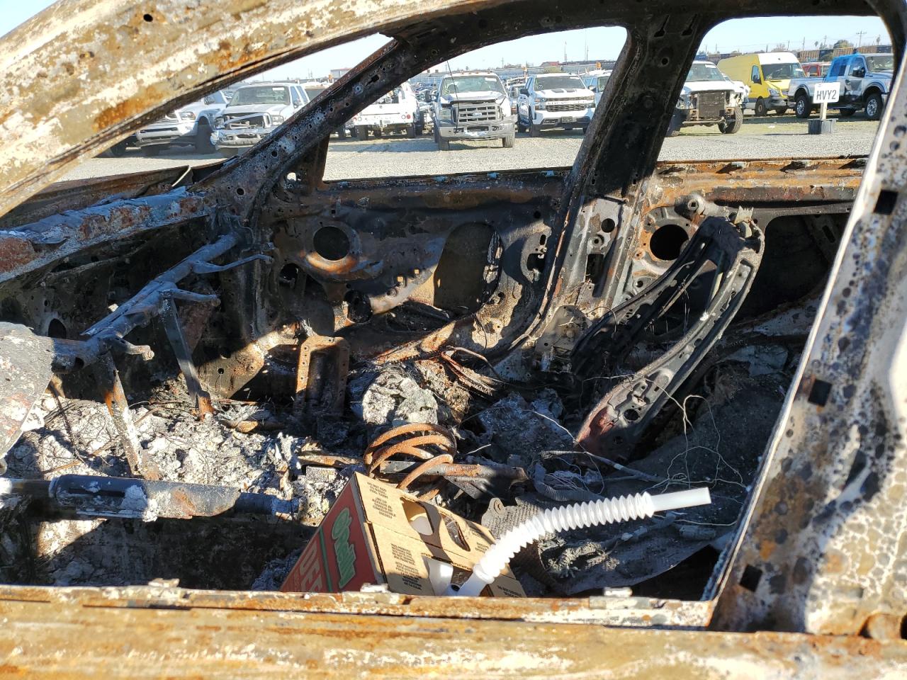 2017 BMW 3er VIN WBA8B9G30HNU55461 Copart auction photo, burn / burn - interior damage thumbnail 7