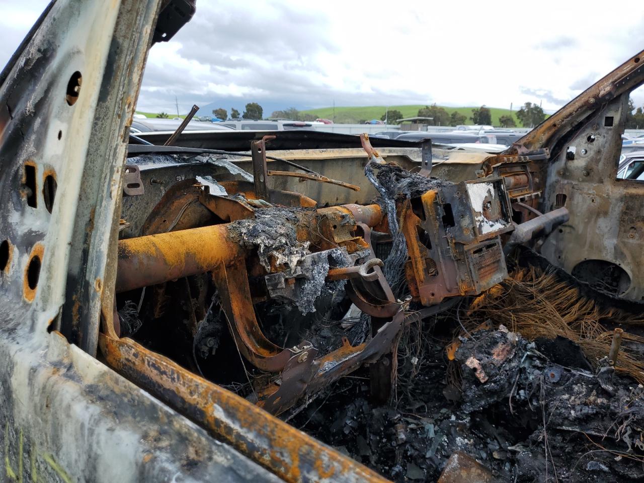 2009 Ford F-150 VIN 1FTPW14V89KB89314 Copart auction photo, burn damage thumbnail 9